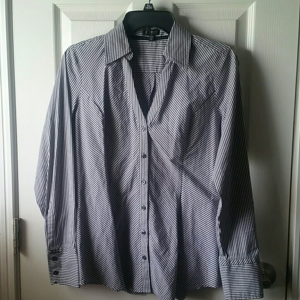 EXPRESS Essential Stretch
